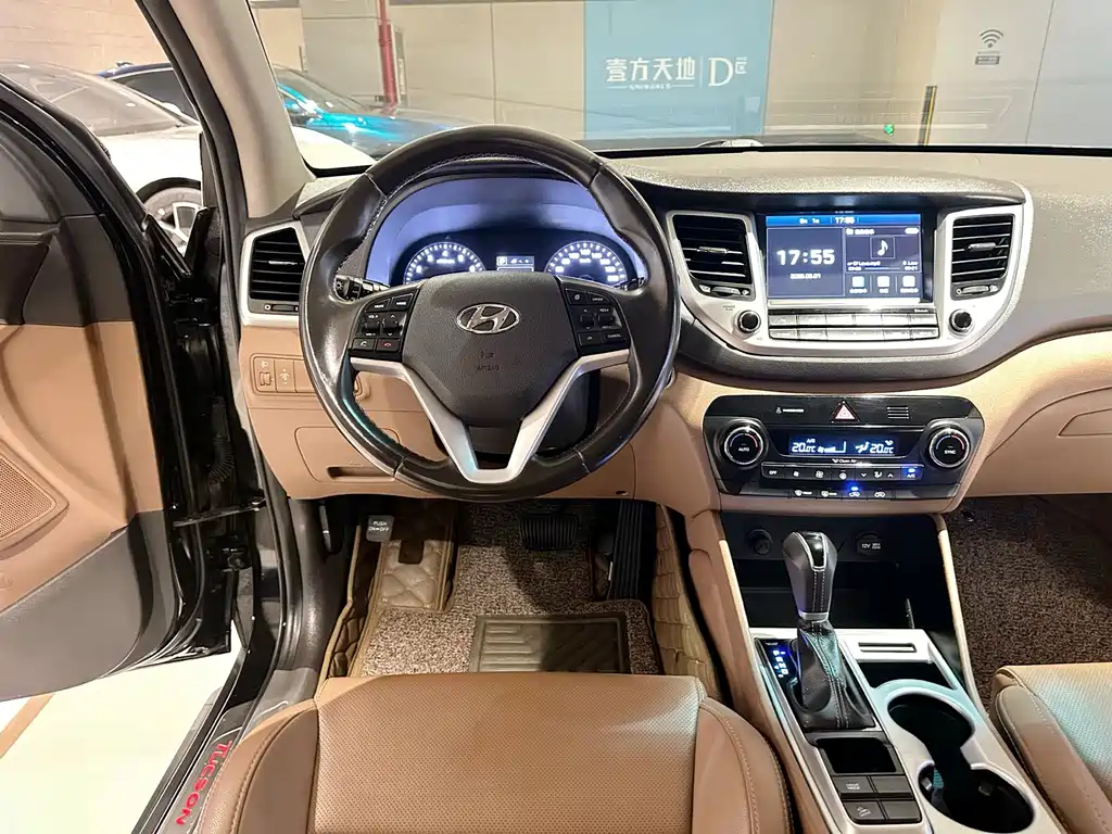Hyundai Tucson 2016 — фото 12