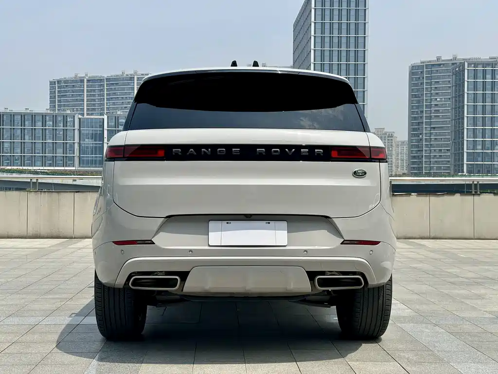 Land Rover Sport 2023 — фото 5