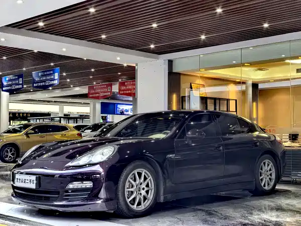 Porsche Panamera 2011