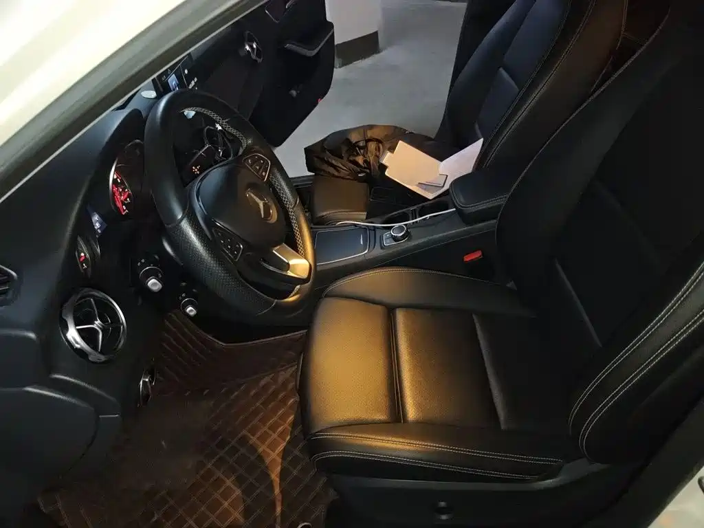 Mercedes-Benz GLA 2018 — фото 8