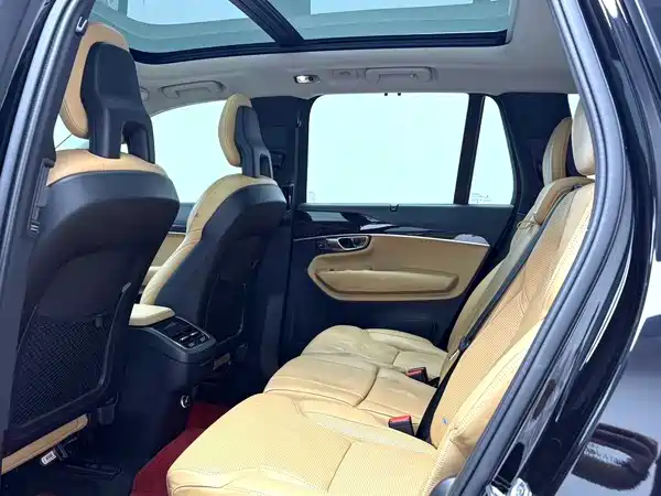 Volvo XC90 2017