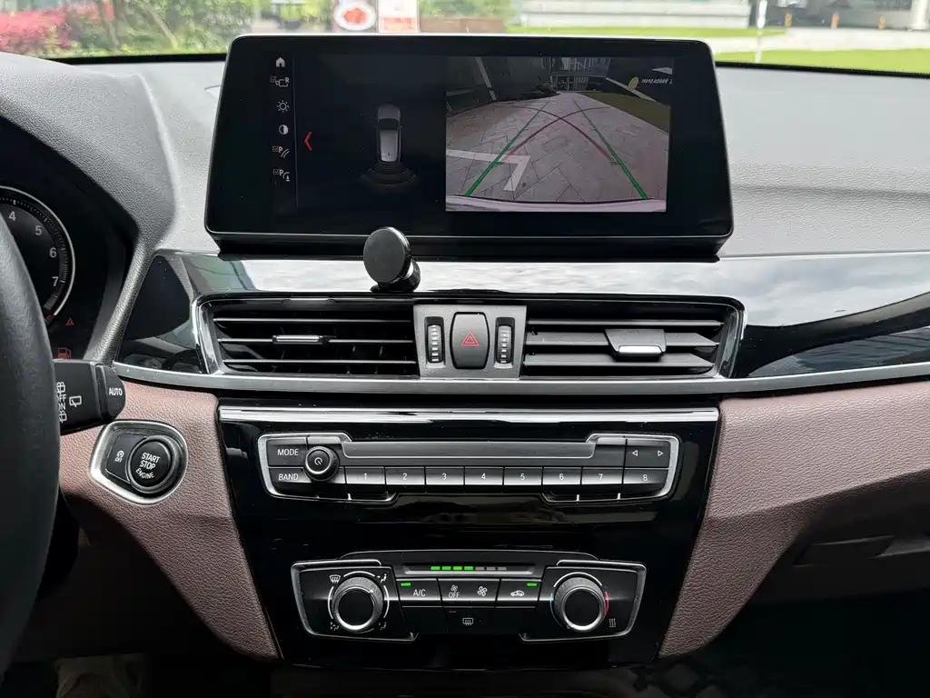 BMW X1 2020 — фото 16