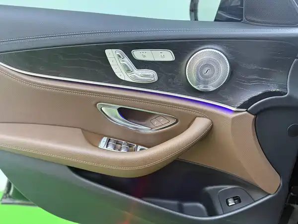 Mercedes-Benz E-Class 2018