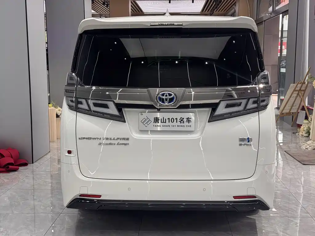 Toyota Vellfire 2022 — фото 8