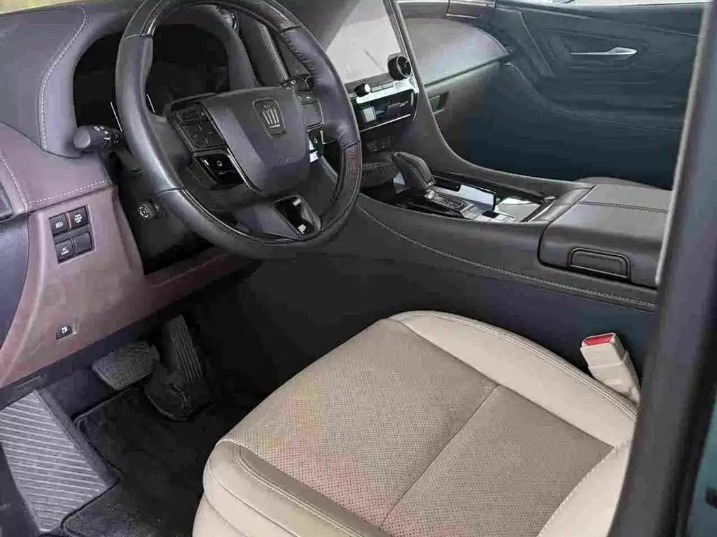 Toyota Vellfire 2025 — фото 5