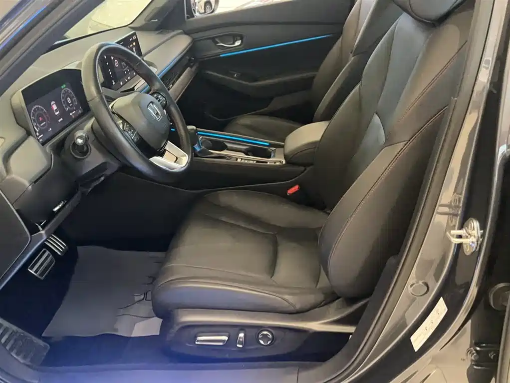 Honda Accord 2023 — фото 12