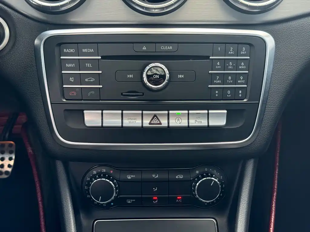Mercedes-Benz CLA 2017 — фото 16