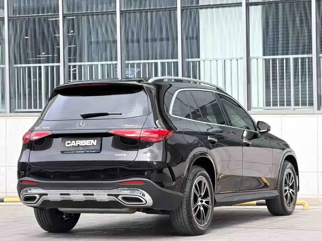 Mercedes-Benz GLC 2025