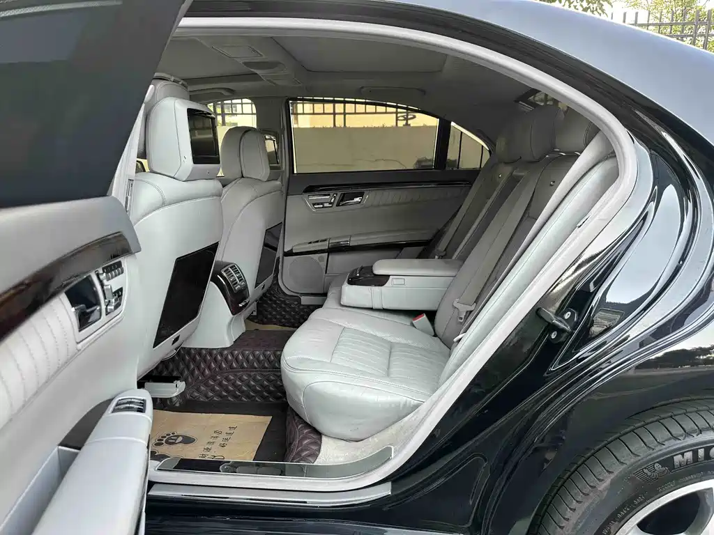 Mercedes-Benz S-Class 2012 — фото 12