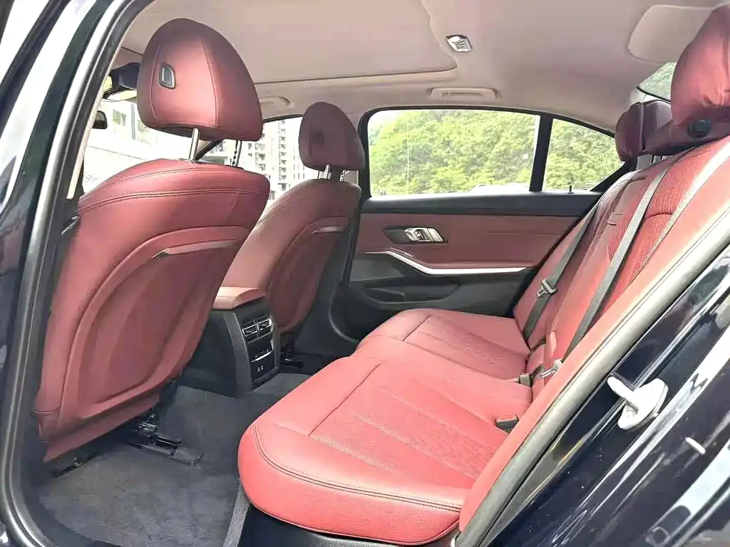 BMW i3 2024