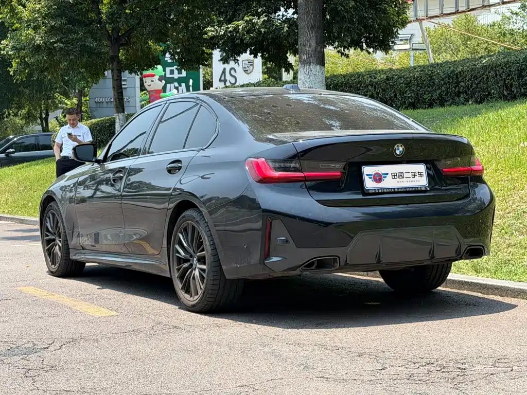 BMW 3 Series 2024