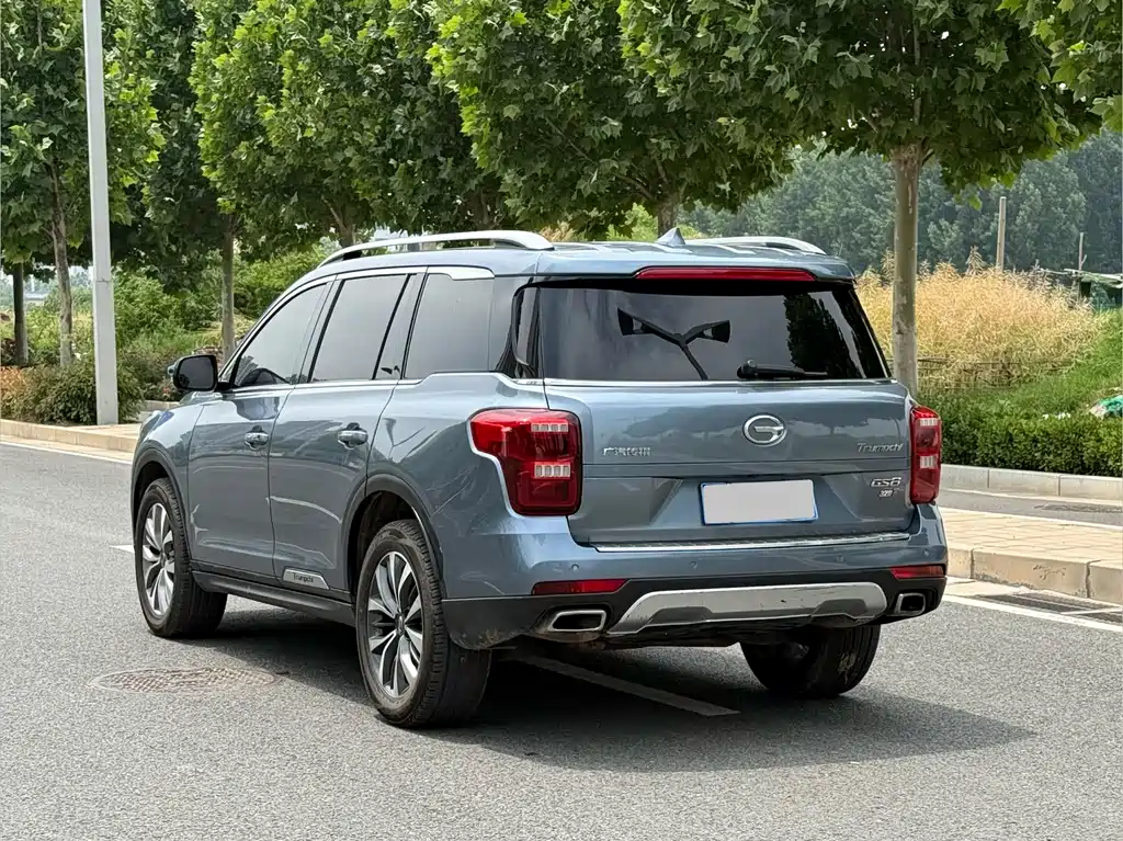 GAC Motor Trumpchi GS8 2017 — фото 8