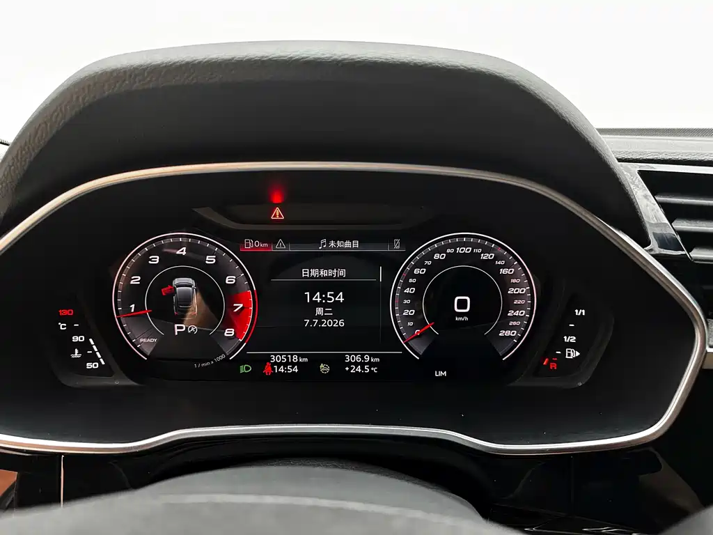 Audi Q3 Sportback 2023 — фото 21