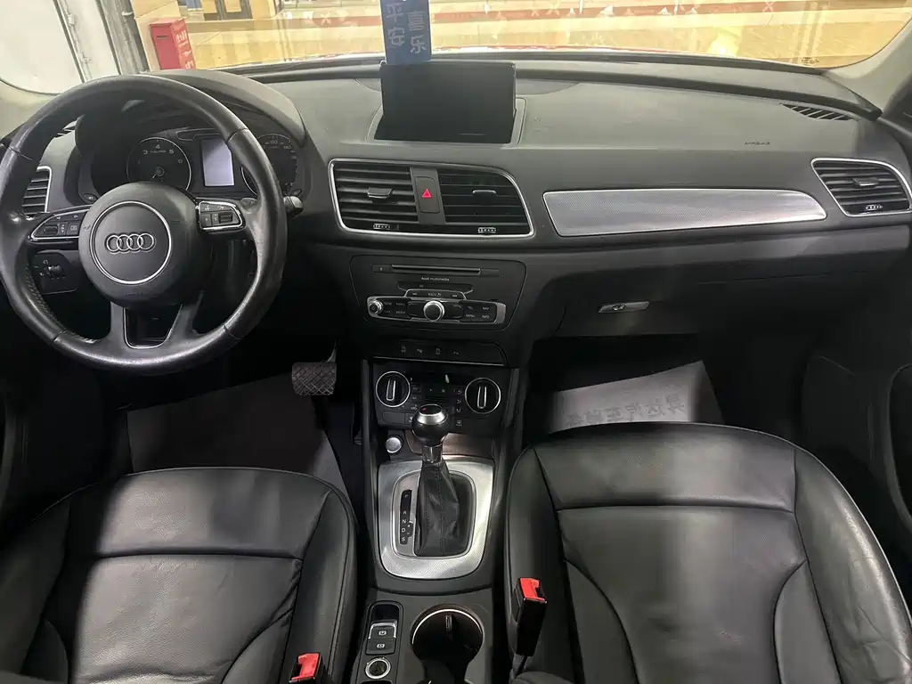 Audi Q3 2016