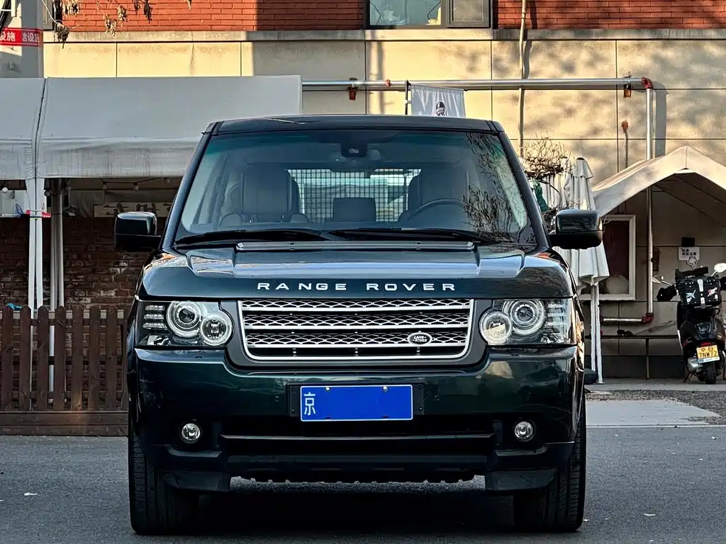 Land Rover Range Rover 2011 — фото 2