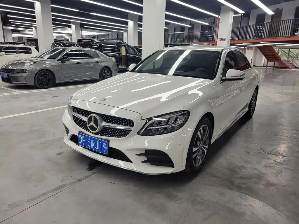 Mercedes-Benz C-Class 2019