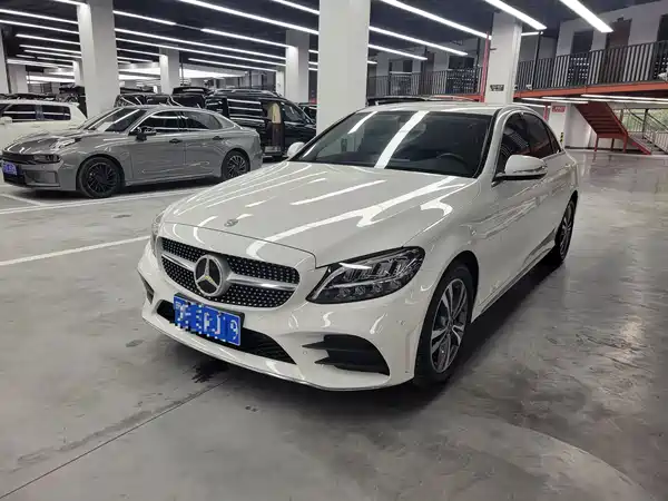 Mercedes-Benz C-Class 2019