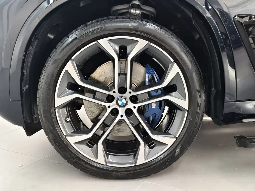 BMW X5 2024 — фото 18