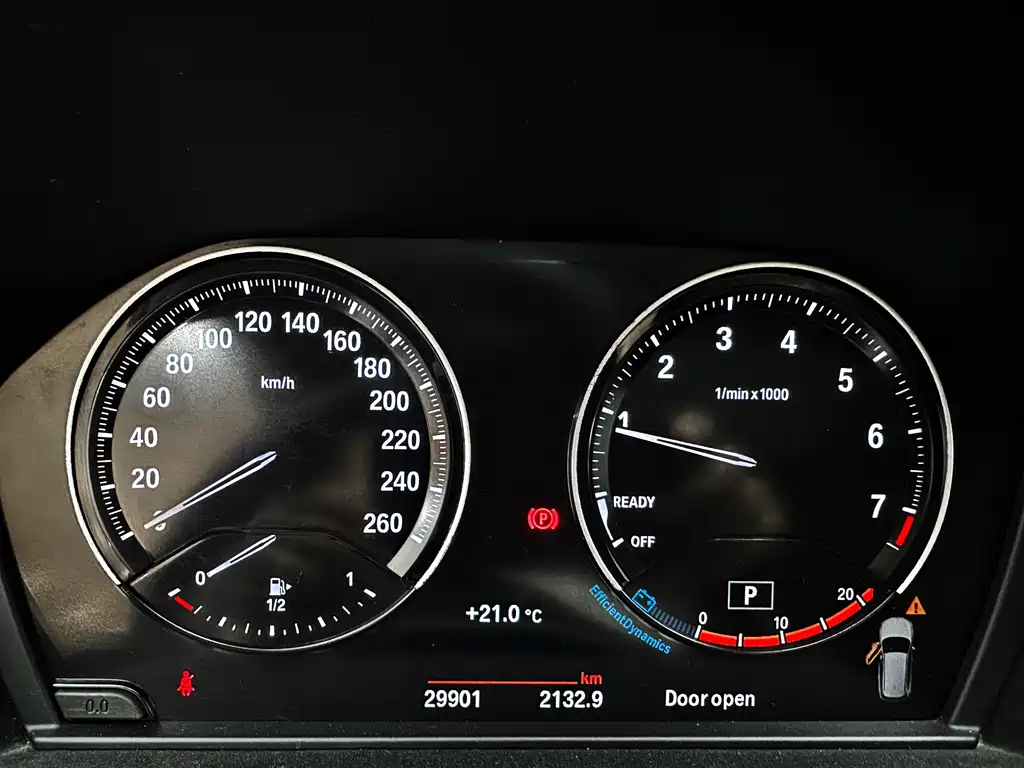 BMW X1 2022 — фото 12