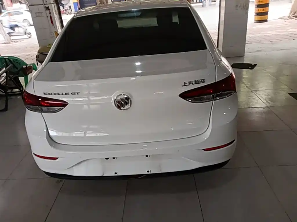 Buick Excelle 2021