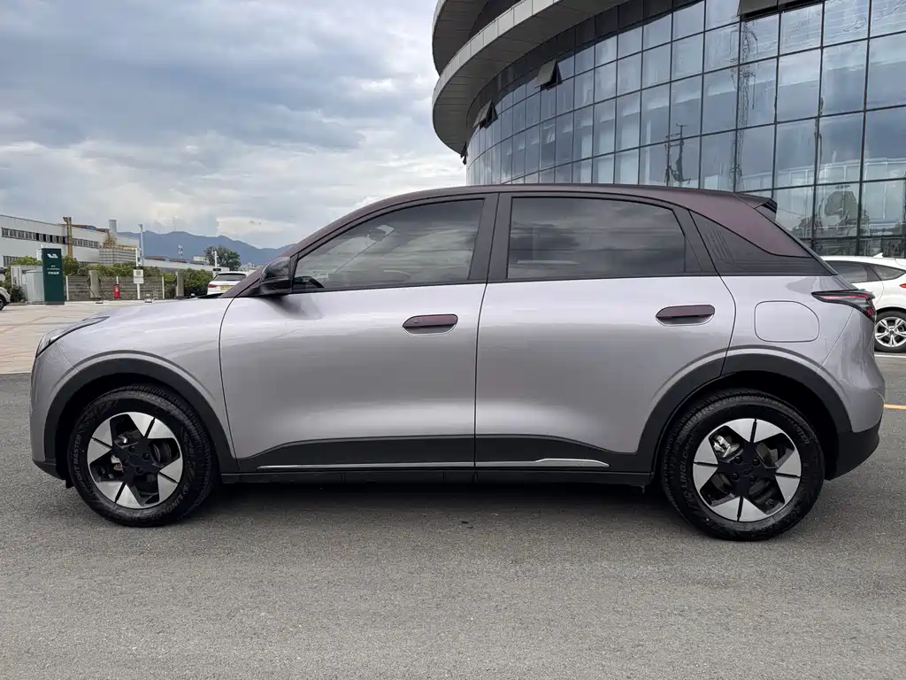 Geely Galaxy Starwish 2025 — фото 26