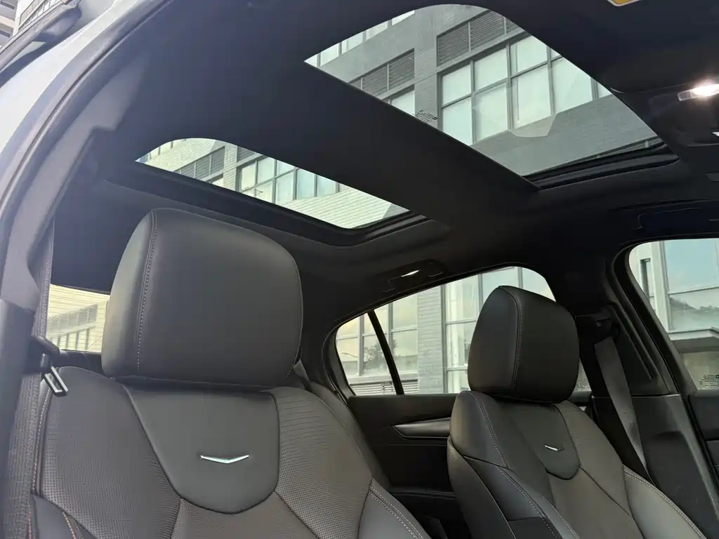 Cadillac CT5 2021 — фото 17