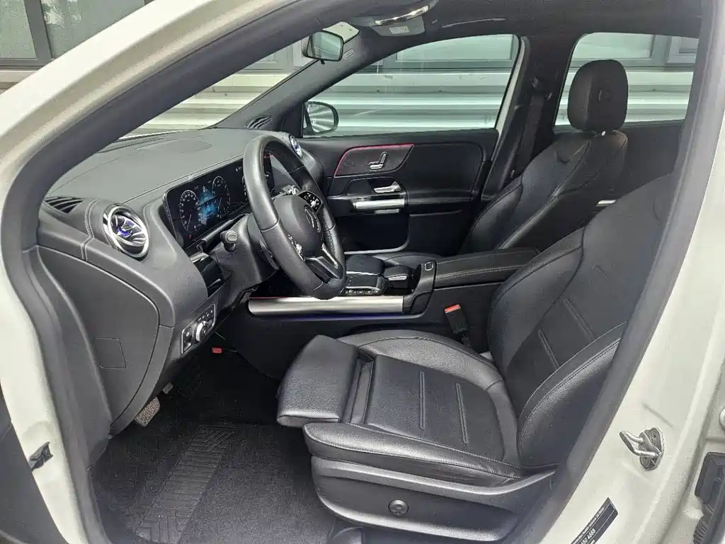 Mercedes-Benz GLA 2021 — фото 14