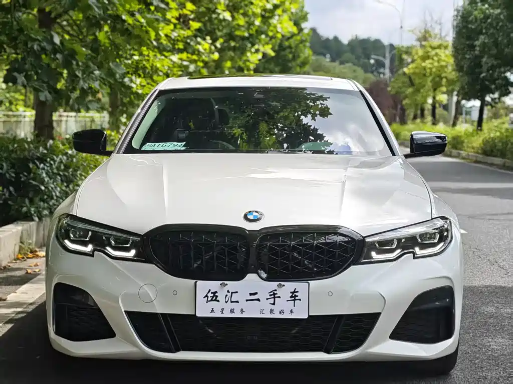BMW 3 Series 2021