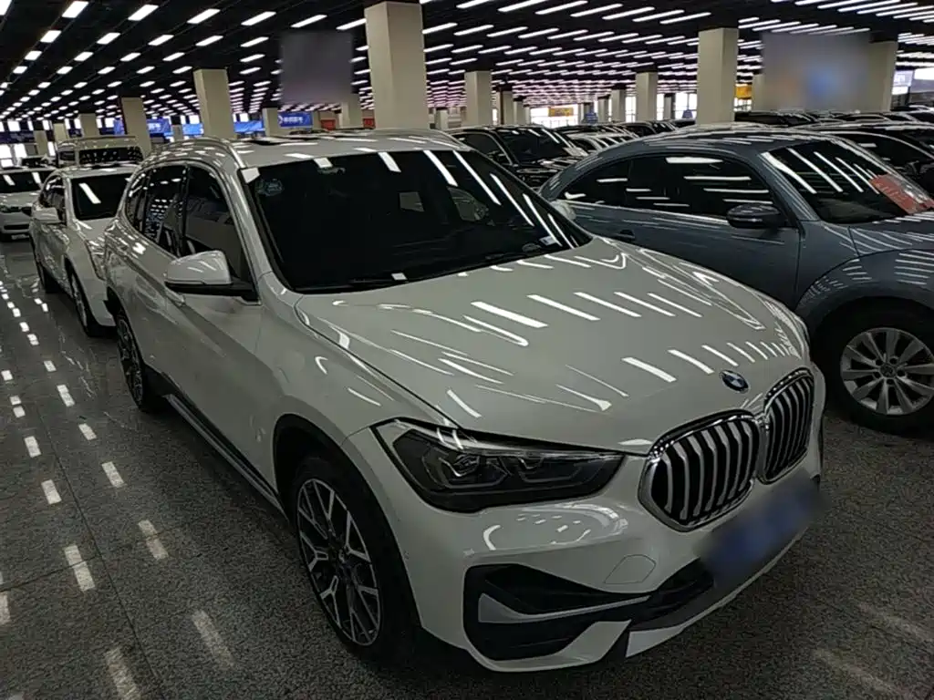 BMW X1 2020 — фото 4
