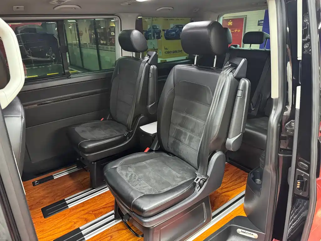 Volkswagen Multivan 2019 — фото 30