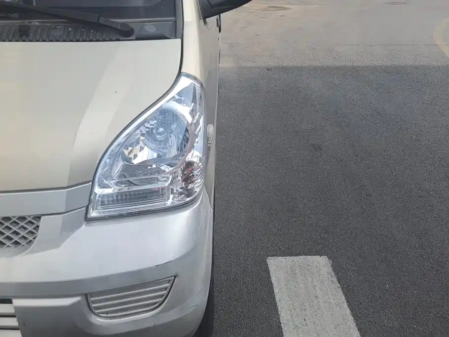 Wuling Rongguang 2021