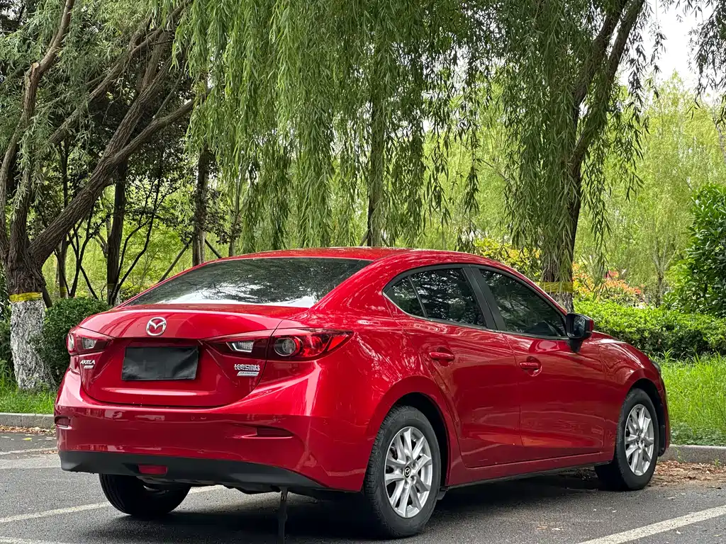Mazda 3 Axela 2017 — фото 3