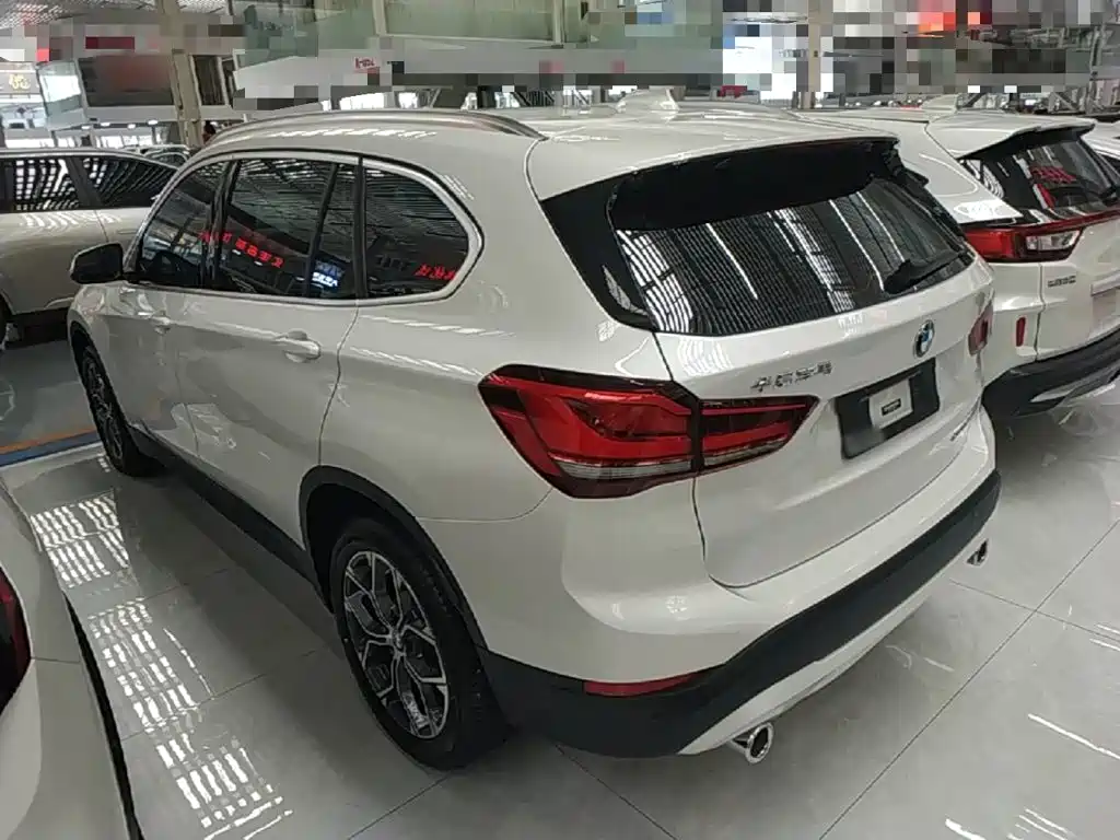 BMW X1 2023 — фото 5