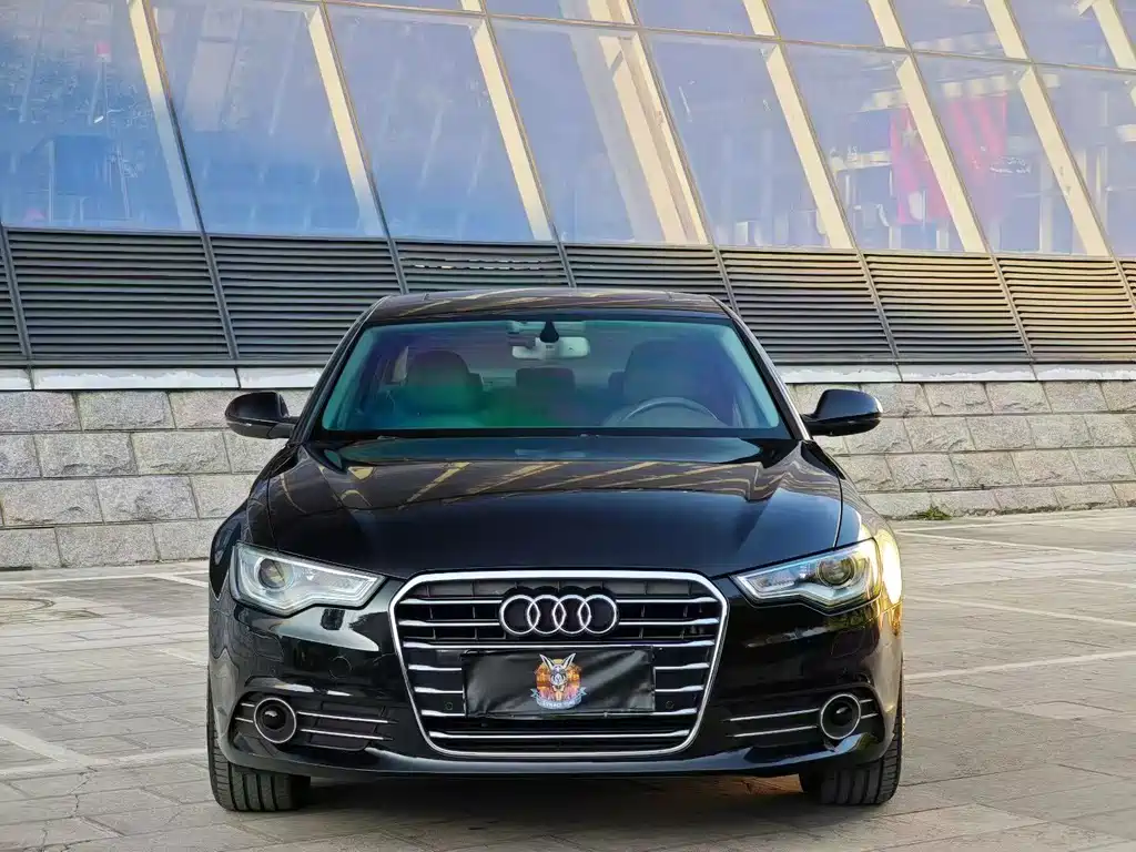 Audi A6L 2014 — фото 2