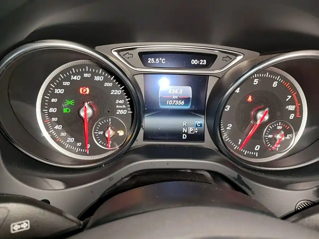 Mercedes-Benz GLA 2019 — фото 12