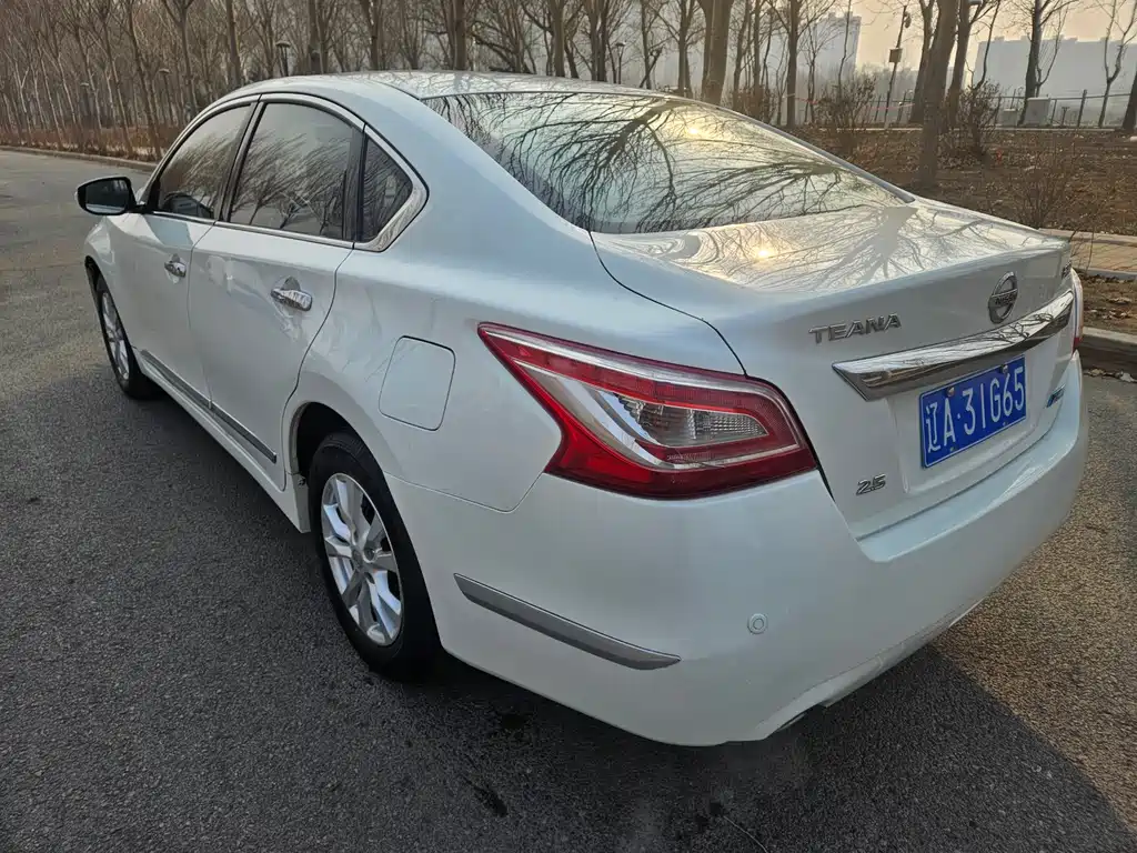 Nissan Teana 2015 — фото 3