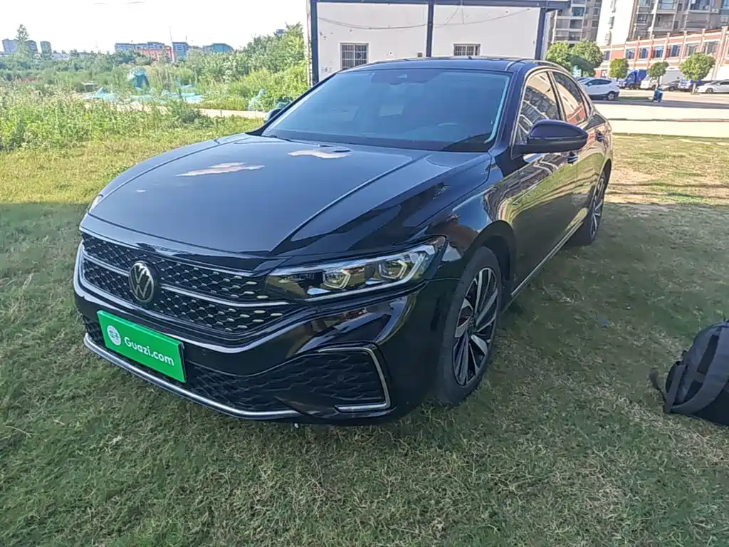 Volkswagen Passat 2022