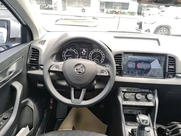 Skoda Karoq 2019