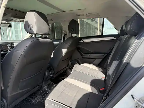 Volkswagen T-Roc 2020