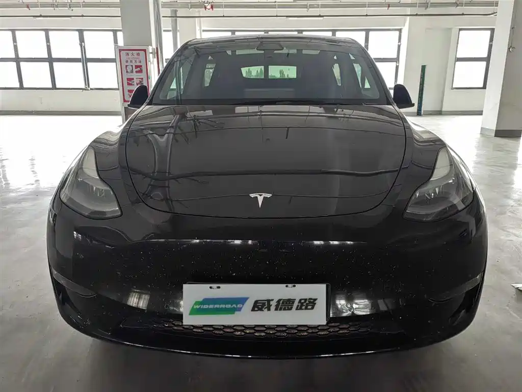Tesla Model Y 2022 — фото 2