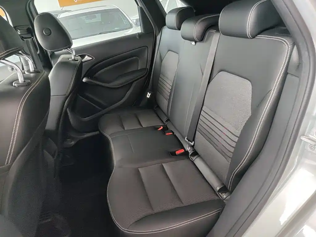 Mercedes-Benz B-Class 2015 — фото 13