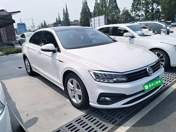 Volkswagen Lamando 2021
