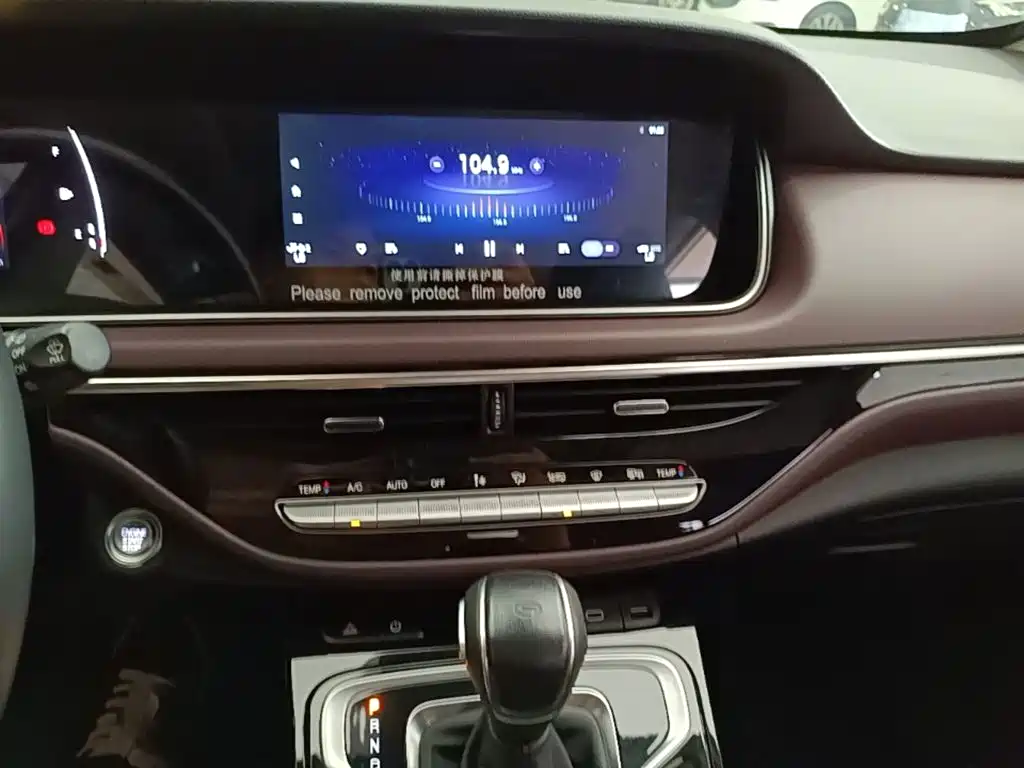 GAC Motor Trumpchi M6 2023 — фото 13