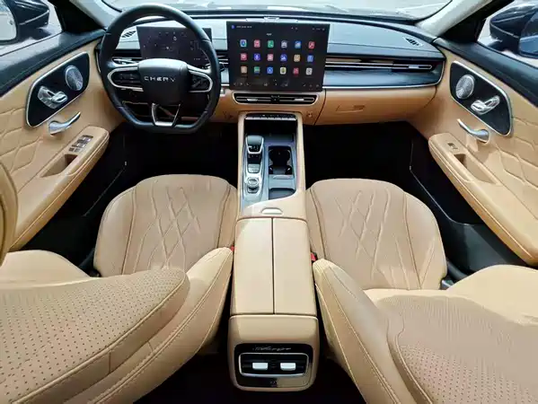 Chery Arrizo 8 PRO 2025