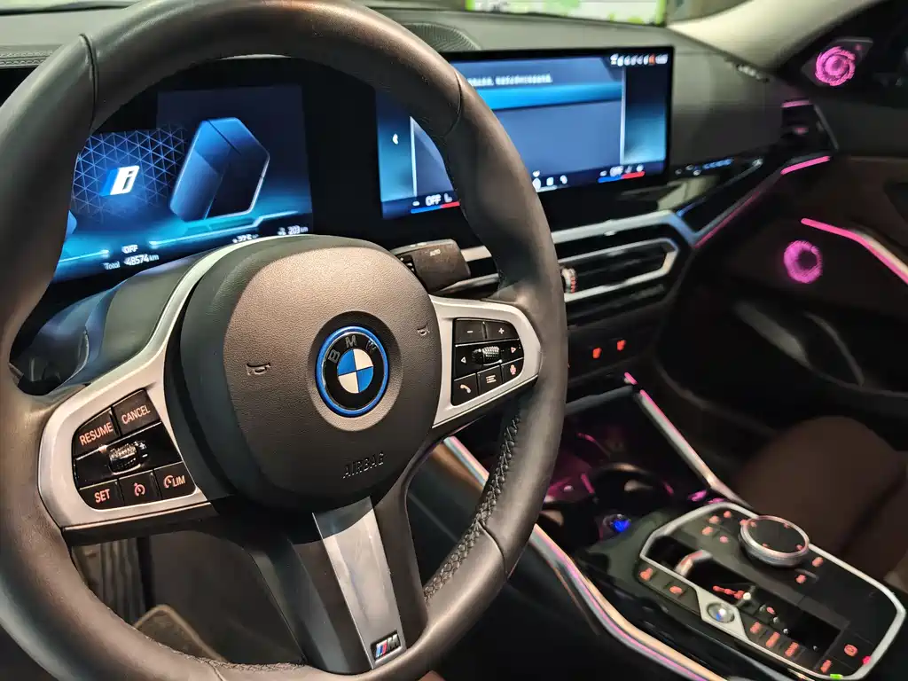 BMW i3 2024 — фото 6