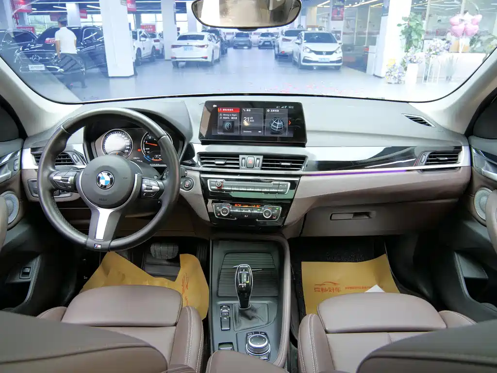 BMW X1 2022 — фото 16