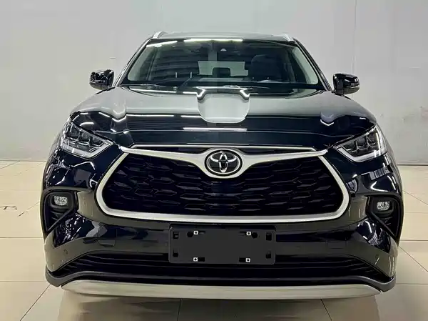 Toyota Highlander 2022