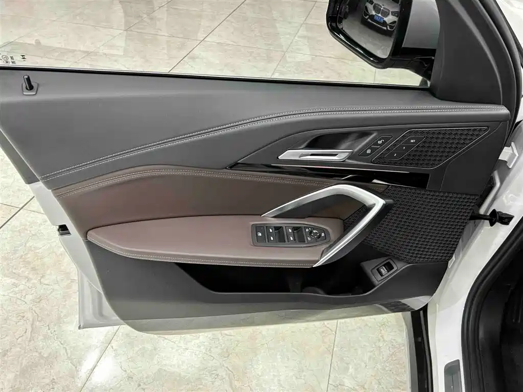 BMW X1 2024 — фото 10