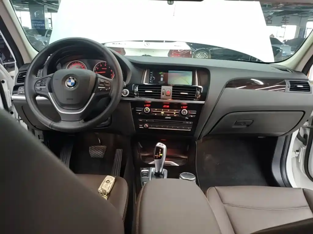 BMW X3 2018 — фото 10