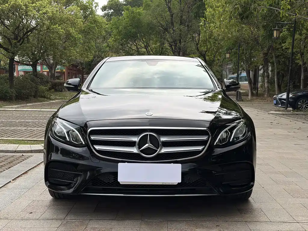 Mercedes-Benz E-Class 2020 — фото 2